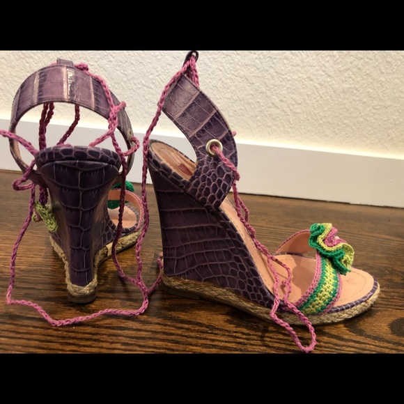 Gorgeous sky high Work in Progress Summer heels - Picture 4 of 8
